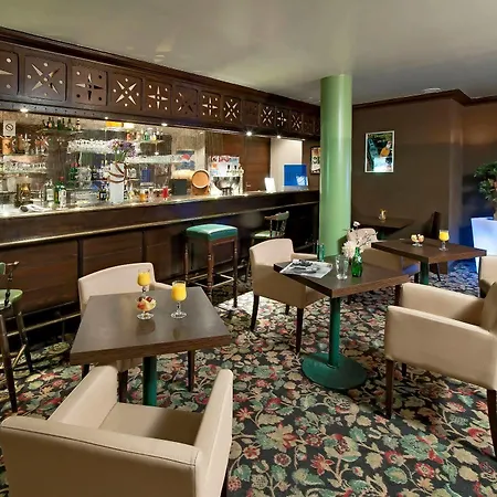 Du Golf Hotel